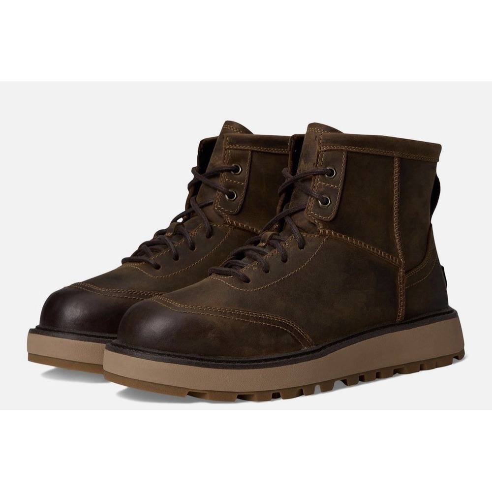 UGG Men's Idyllwild Leather Lace Boots in the "Oak" colorway Size 10  Work